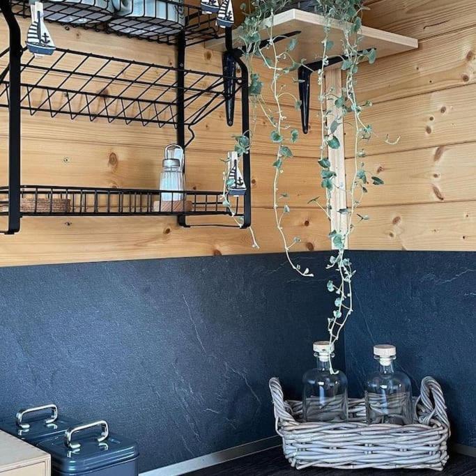 מלון ליפטובסקי טרנוביץ' Aquachill Houseboat & Wellness מראה חיצוני תמונה